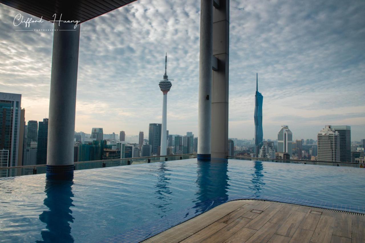 The Colony By Infinitum Best Pool View Klcc Trx Merdeka 118 Kl Tower Kuala Lumpur Exteriör bild